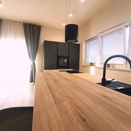 Villa Kora - Luxury Holiday Apartments Lumbarda Eksteriør billede