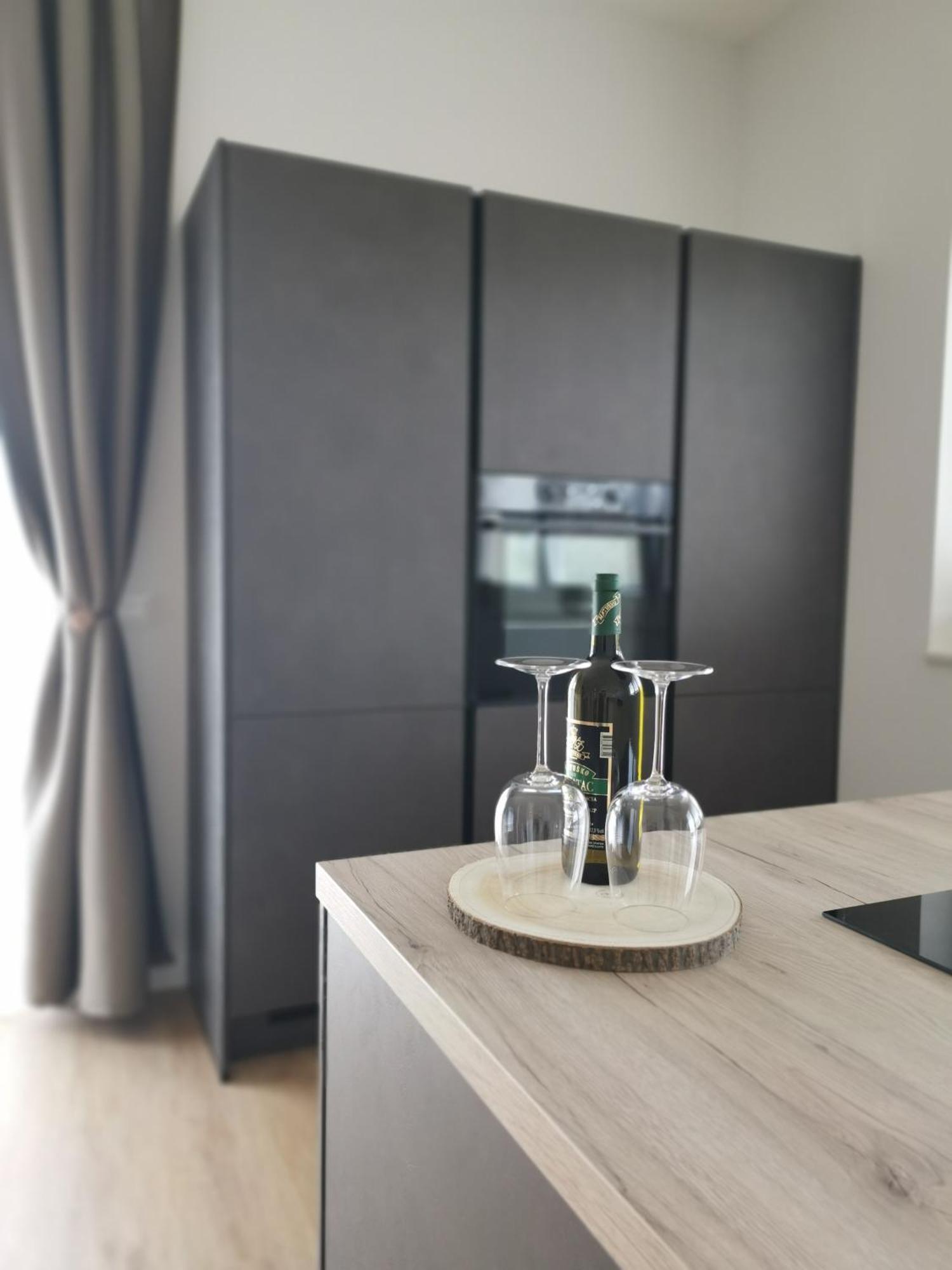 Villa Kora - Luxury Holiday Apartments Lumbarda Eksteriør billede