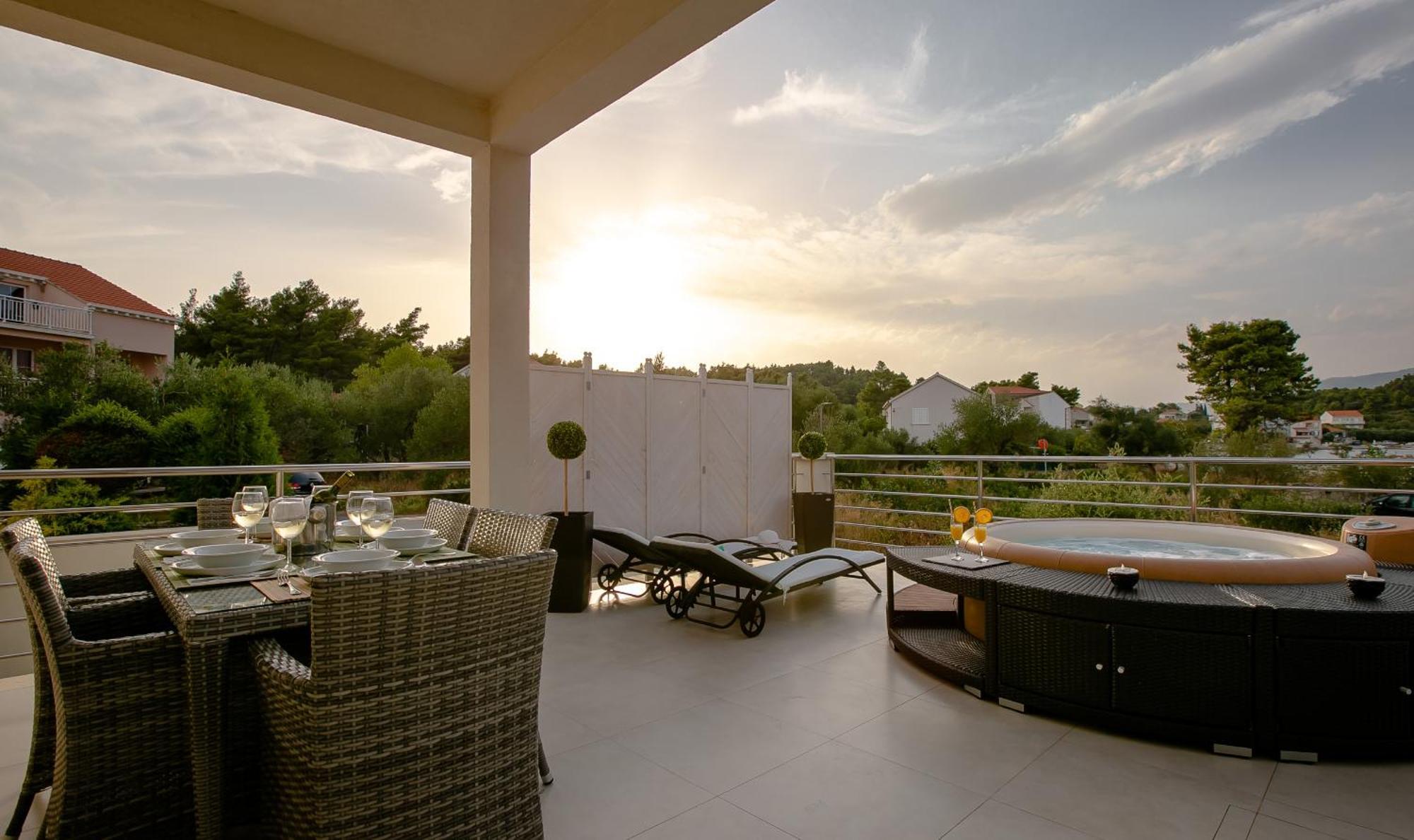 Villa Kora - Luxury Holiday Apartments Lumbarda Eksteriør billede